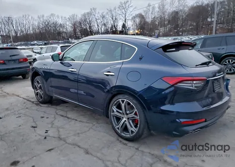 2023 Maserati Levante z USA, uszkodzony, nr VIN NULL